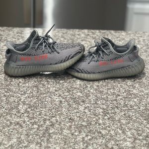 Yeezy 350 gently used